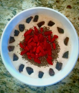 My oatmeal never looks this fancy.  This is just for you! 