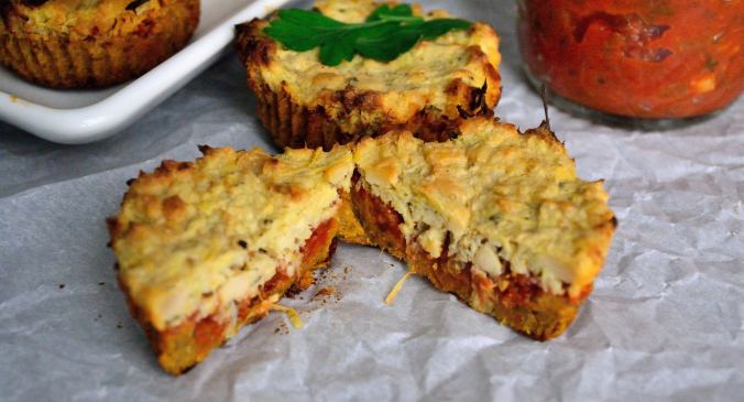 Deep Dish Pizza Muffins | Life Healthfully Lived